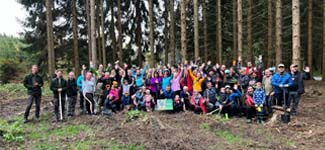 Zespół ze Słowacji podarował Lasowi TianDe 700 nowych drzew!